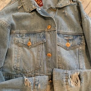 Cropped denim jacket